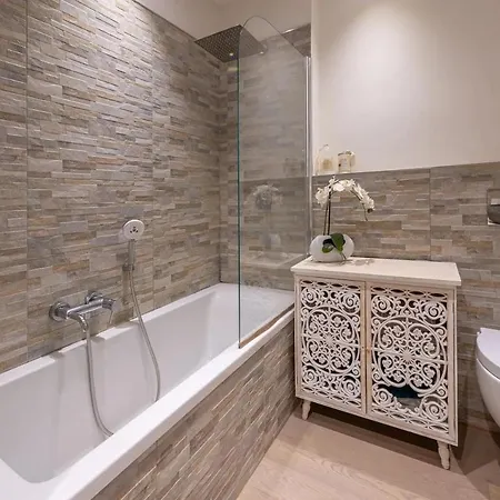 Chloé Apartmán *